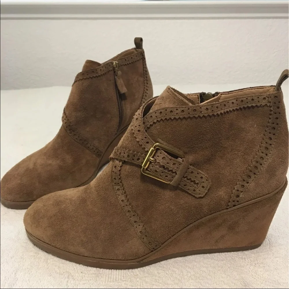 Suede Wedge Ankle Boots Booties Womens Size 11 Renaissance Ren Faire Buckle